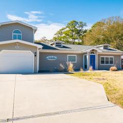 Barbee Beach House by Oak Island Accommodations