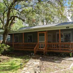 Beach Happy by Oak Island Accommodations