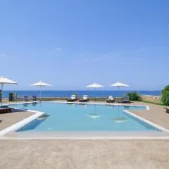 Callisto Seaside Homes & Suites