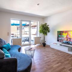 Stylische 2-Zimmer Wohnung - Balkon - Parkplatz - Smart TV - Arbeitsplatz