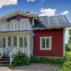 Awesome Home In Trans With Kitchen