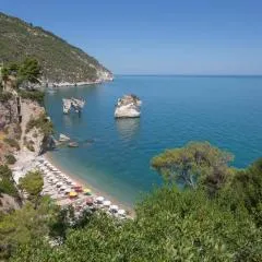 Apulia Hotel Baia dei Faraglioni Resort