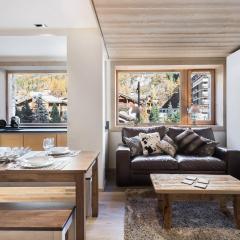 Duplex rénové avec parking, proche centre et remontées, navette et bus à deux pas - FR-1-567-41