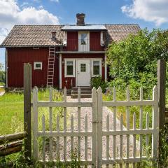 Nice Home In Vimmerby With 4 Bedrooms