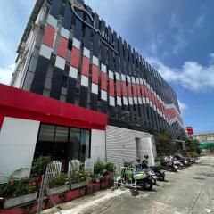 The Chilli Patong Beach Hotel - Near to the Beach -Completed Fully renovate 2023