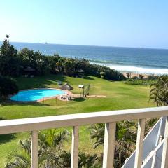 34 Kyalanga Beachfront Apartment