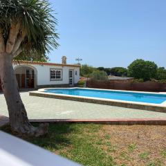 La Ranaverde, piscina y playa