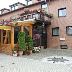 Hotel und Pension Am Burchardikloster