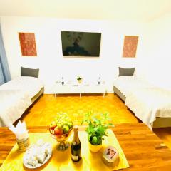 Welcome to Messe!-Two-Bedroom Apartment&Balcony