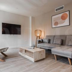 Spacious Soho Apartment with Parking REMS