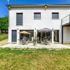 Nice Home In Montrozier With 1 Bedrooms