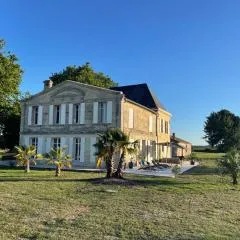 Château de Neyran chambre d'hôtes & Spa