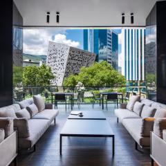 Pullman Tbilisi Axis Towers