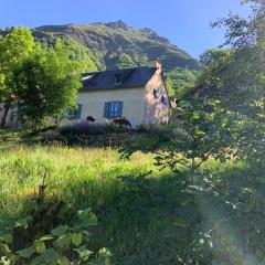 Maison écologique pleine montagne (eco-gite gavarnie)