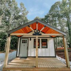 Cabin #9 One Bedroom W Kitchenette