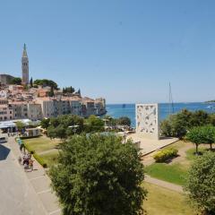 Leone Sea view Apartment