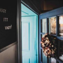 Kiskovász Pajta & Inn