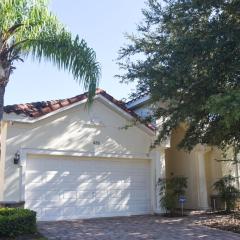 Tuscan Hills 4 Bedroom Pool Home w Game Room