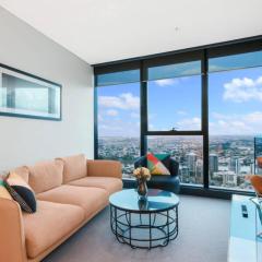 Luxury 1 Bedroom Retreat in Brisbane City With Pool and gym