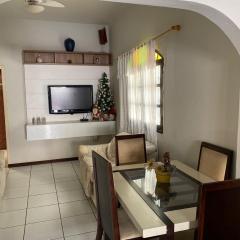 Casa confortável com excelente localização