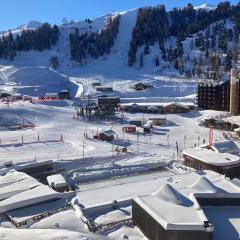 PLAGNE BELLECOTE - 5 Pers - Vue Pistes - Acces Piscine chauffee