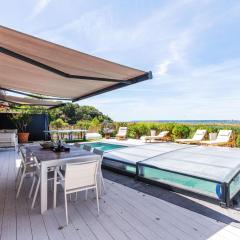 Holiday Home Indigo-Vue Mer et Piscine chauffée by Interhome