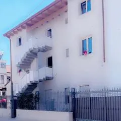 KARIS KAIROS