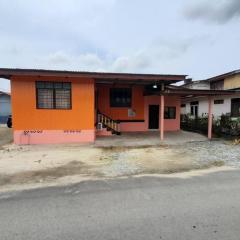 AMZ WOODHOMESTAY AT GONG KIAT, KUALA TERENGGANU