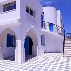 2 bedrooms apartement with enclosed garden and wifi at Djerba Midoun 1 km away from the beach