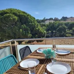 Encantador Apartamento familiar 4 px con Terraza, Parking y Wi-fi en Llançà