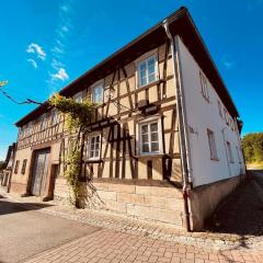 Auszeit - Historisches Ferienhaus in der Südpfalz