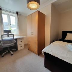 Private rooms in a shared house in Oxford - Host lives in the property