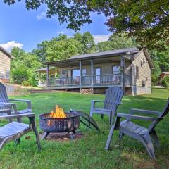 Cabin at LambFarm Horses with Fire Pit and Deck