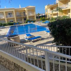 Parra Home Holidays - Close to Galé Beach