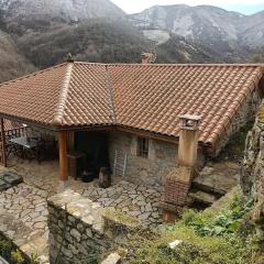 Casa Rectoral de Montovo, casa rural en Red Natura 2000