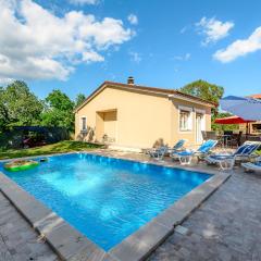Lovely Home In Rovinj With Outdoor Swimming Pool