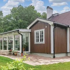 Nice Home In Halmstad With Kitchen