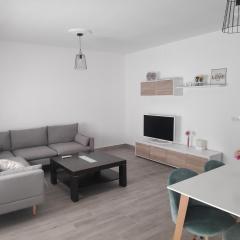 Apartamento espacioso, nuevo, luminoso y acogedor