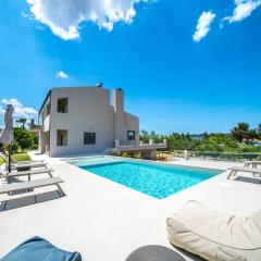 Villa Florentina ✩ Private Pool ✩ BBQ ✩ 7 Guests