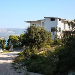 Apartments with parking space Arbanija, Ciovo - 5228
