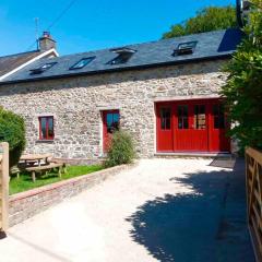 Cuddfan Fach - Pembrokeshire Stunning Barn near the Coastal Path