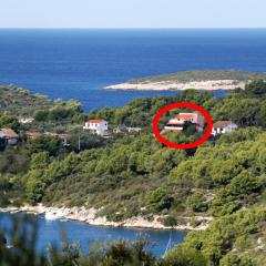 Family-friendly apartments with swimming pool Maslinica, Solta - 5180