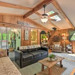 Smoky Mtn Cottage on Creek w/ Lanai & Forest Views