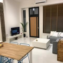 Fourteen All Seasons House