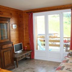 Appartement chaleureux au pied des pistes, balcon sud, 2 pièces + coin montagne, animaux non admis - FR-1-340-258