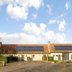 Villa 't Korenhof - Landelijk gelegen villa op 4 km van het strand