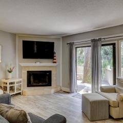 Near the ocean and pool Bike paths Granite Counters Bikes & Beach Gear included