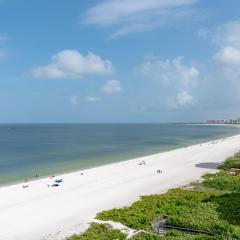 The "Sea-Winds" I Renovated Beachfront 2 Bed 2 Bath Condo
