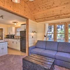 half Mi to Dtwn Suttons Bay! Lakefront Cottage