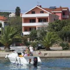 Apartments by the sea Kukljica, Ugljan - 8451